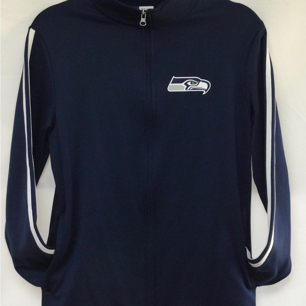 Mens Seattle Seahawks small jacket.